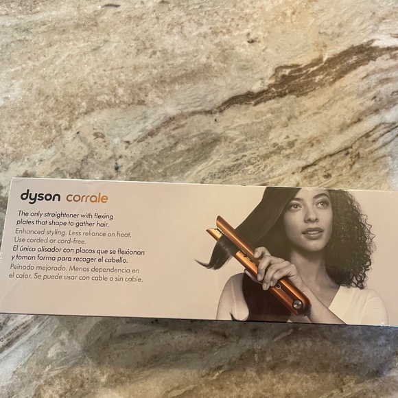 Dyson Corrale unopened
